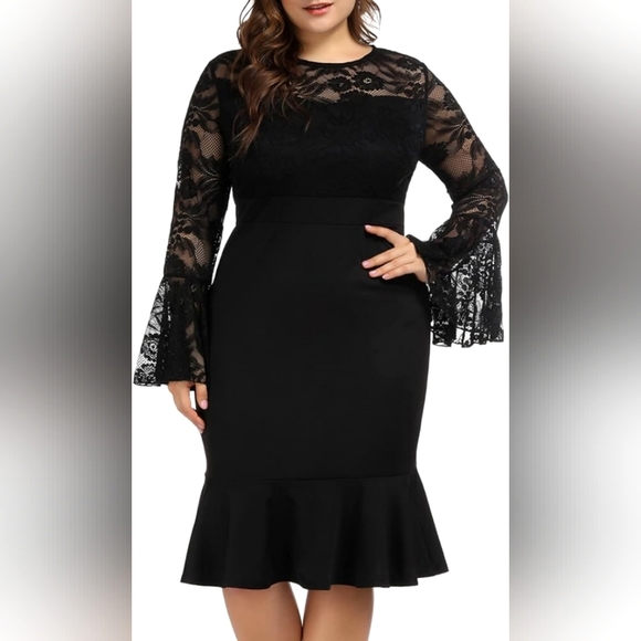 Women's Plus Size Lace Bell Sleeves Pencil Dress - Picture 1 of 6